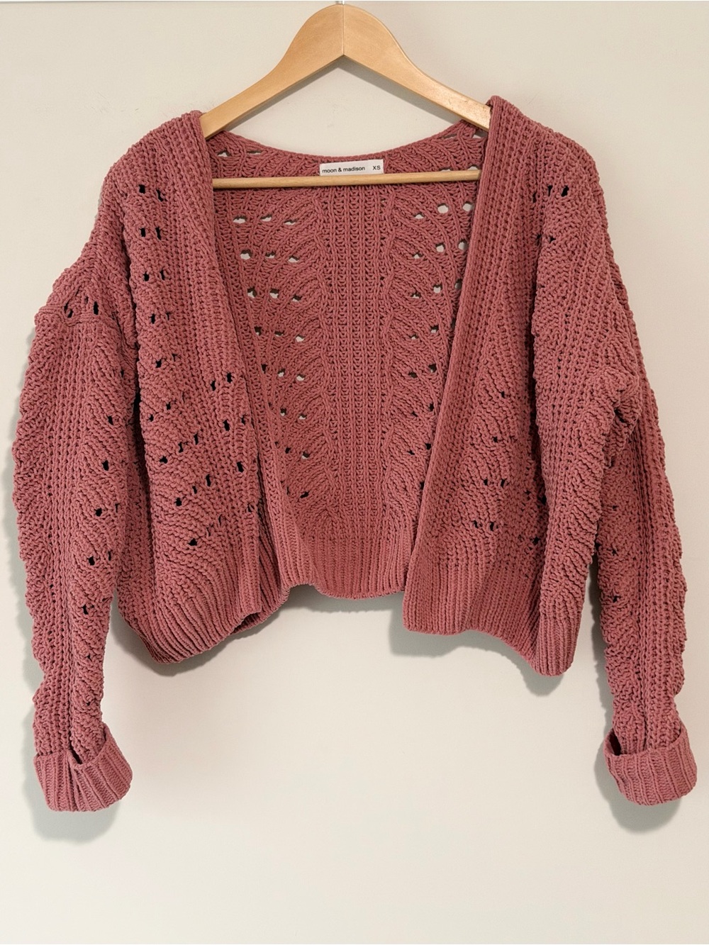 moon & madison Dusty Rose Oversized Open-Front Cropped Knit Cardigan
